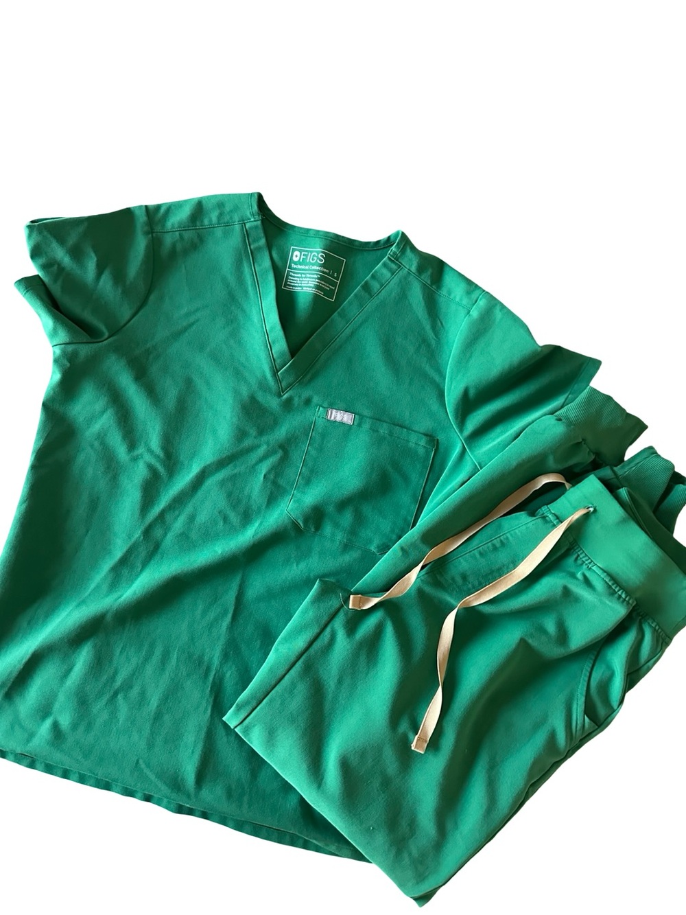 FIGS 2pc Scrub Set Catarina Top High Rise Zamora Joggers Kelly Green S